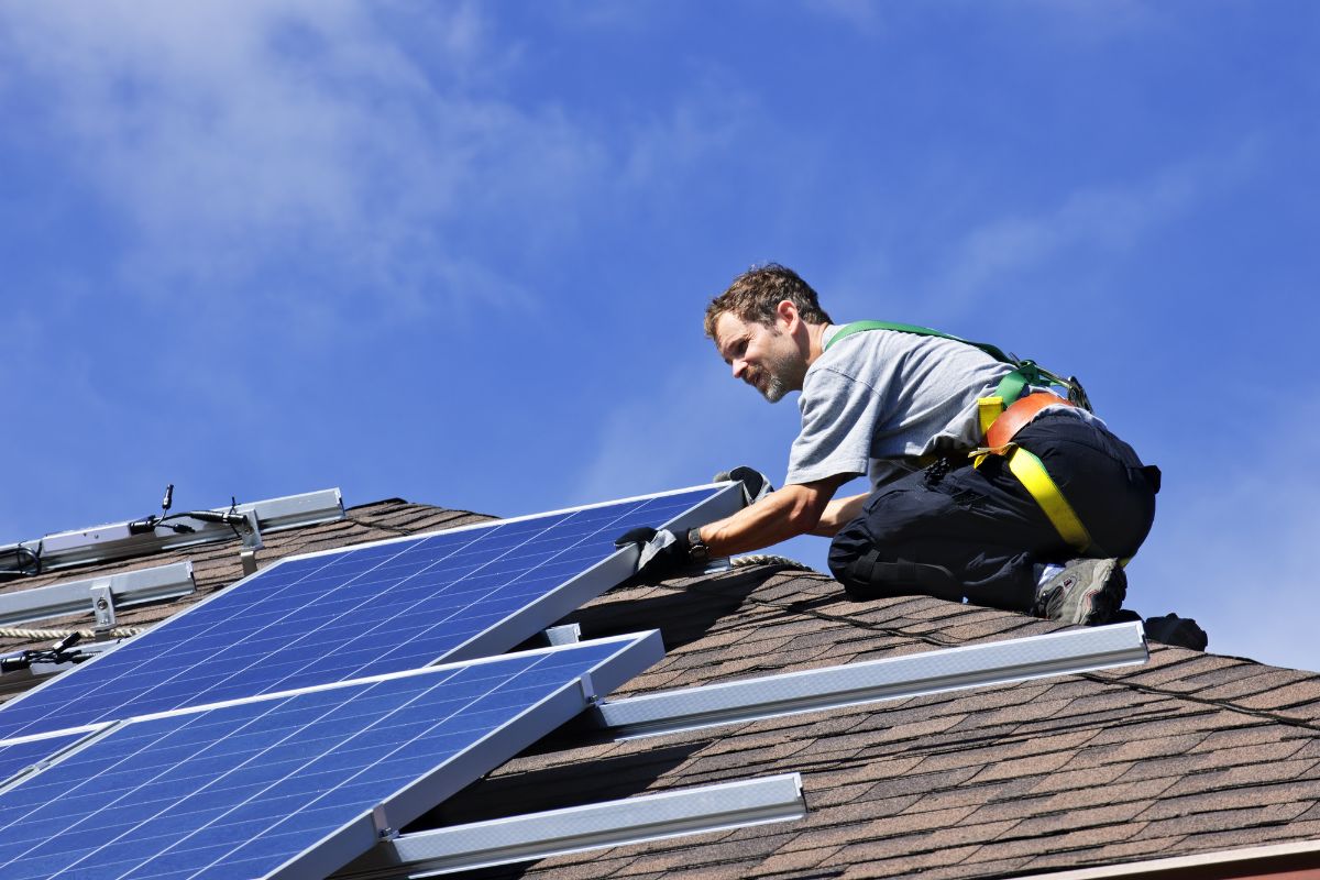 installing solar AC panels